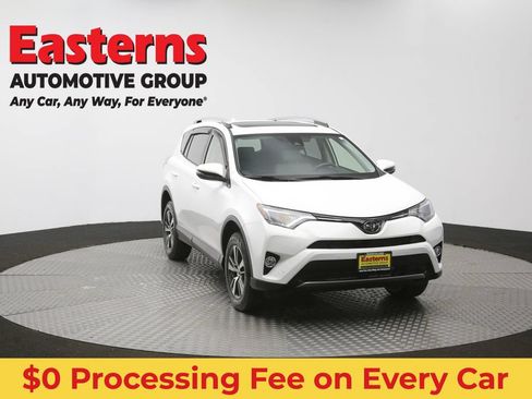 Used 2018 Toyota RAV4 XLE AWD/4WD image 53