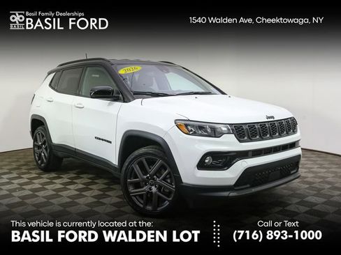 Used 2026 Jeep Compass Limited AWD/4WD image 1