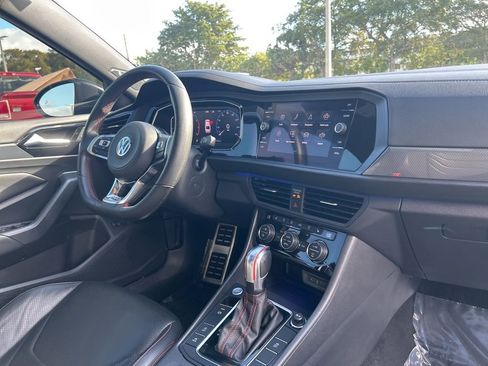 Used 2021 Volkswagen Jetta GLI Autobahn image 27