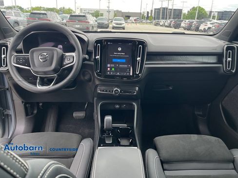 Used 2023 Volvo C40 P8 Recharge Plus AWD/4WD image 12