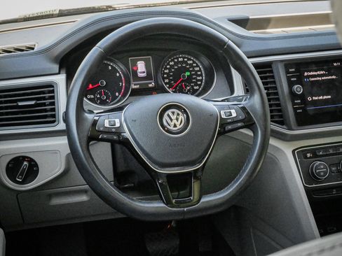 Used 2019 Volkswagen Atlas SE FWD image 6