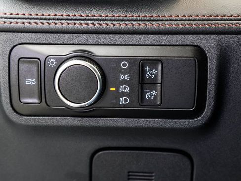 Used 2024 Ford Mustang Premium RWD image 34