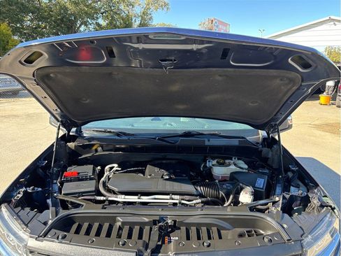 Used 2021 Chevrolet Silverado 1500 LT image 43