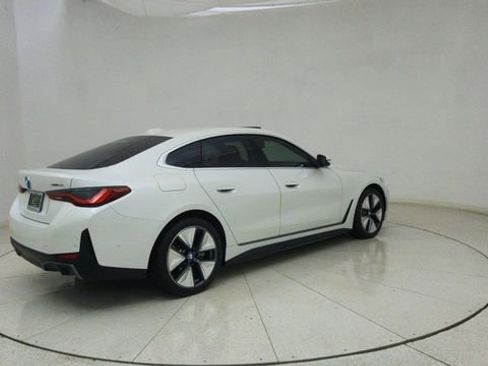 Used 2025 BMW i4 xDrive40i w/ Premium Package image 71