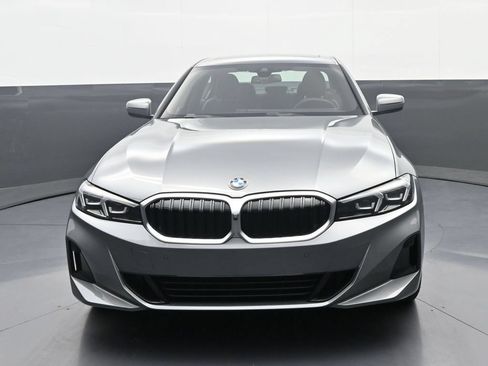 Used 2025 BMW 330i xDrive Sedan AWD/4WD image 2