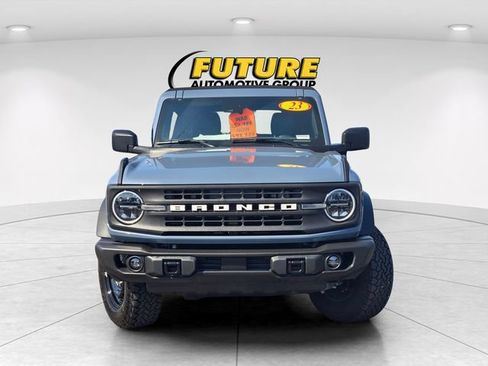 Used 2023 Ford Bronco Black Diamond AWD/4WD image 2