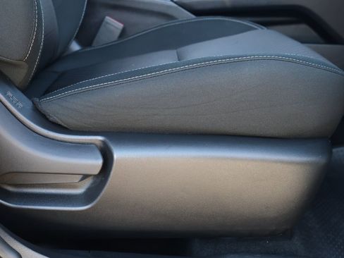 Used 2022 Mitsubishi Outlander ES image 30