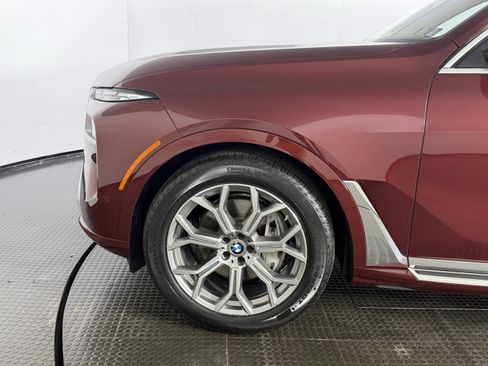 Used 2025 BMW X7 xDrive40i w/ Executive Package AWD/4WD image 8