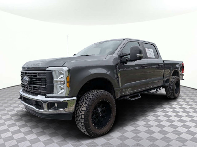 Used 2024 Ford F350 XL w/ 360-Degree Camera Package AWD/4WD image 8