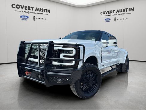 Used 2026 Ford F350 Platinum AWD/4WD image 2