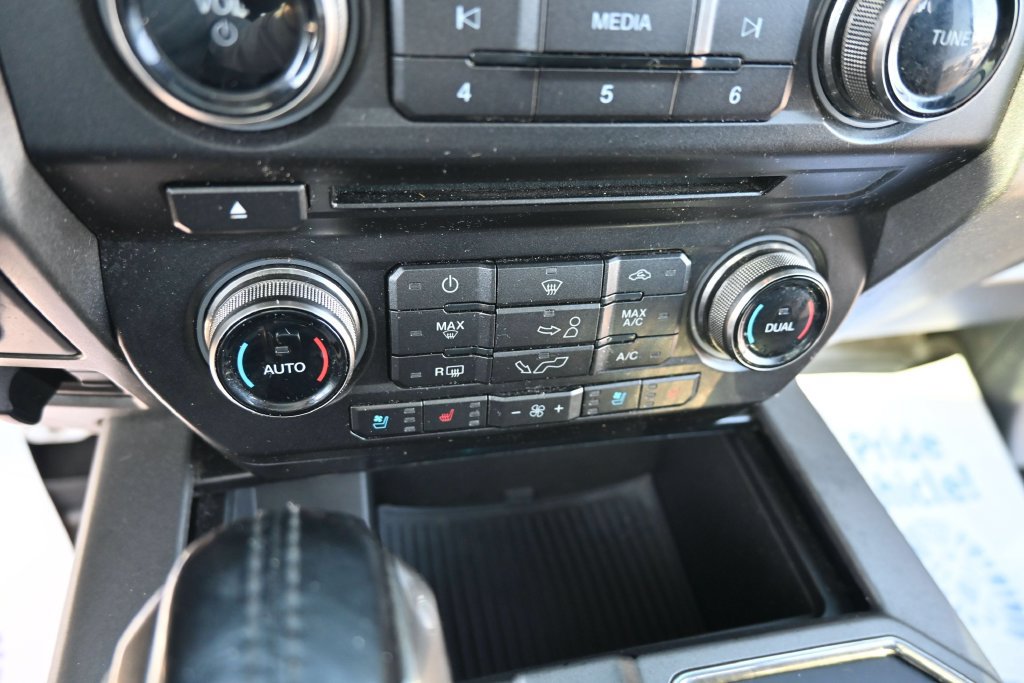 Used 2018 Ford F150 Raptor w/ Equipment Group 802A Luxury AWD/4WD image 41
