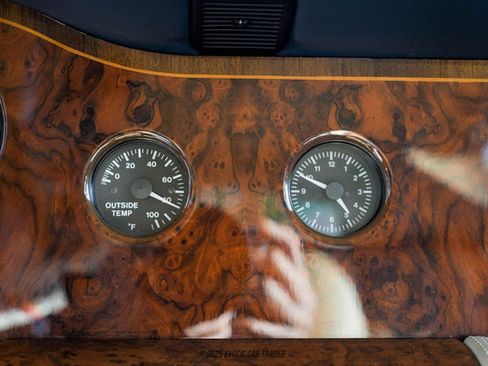 Used 1996 Rolls-Royce Silver Dawn image 24