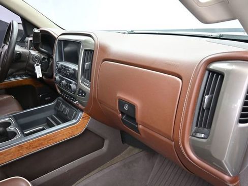 Used 2017 Chevrolet Silverado 1500 High Country w/ High Desert Package image 43