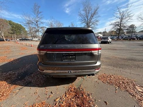 Used 2020 Lincoln Aviator Reserve w/ Equipment Group 201A image 19
