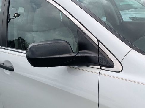 Used 2016 Honda CR-V LX image 9