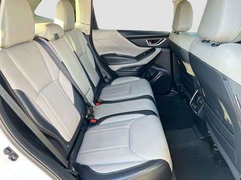 Used 2024 Subaru Forester Limited image 27