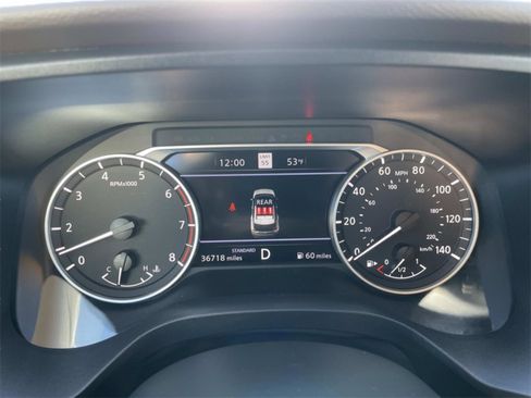 Used 2023 Nissan Rogue SL w/ SL Premium Package image 31