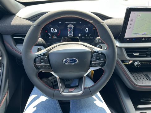New 2025 Ford Explorer ST image 26