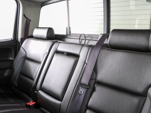 Used 2017 GMC Sierra 2500 SLT w/ Duramax Plus Package AWD/4WD image 28