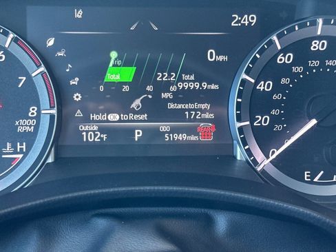 Certified 2024 Toyota Highlander LE AWD/4WD image 31
