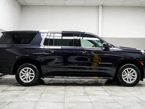 Used 2024 Chevrolet Suburban LT image 6