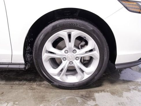 Certified 2024 Honda Accord LX image 13