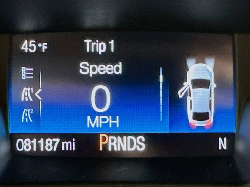 Used 2018 Ford Escape SE w/ SE Sport Appearance Package FWD image 10