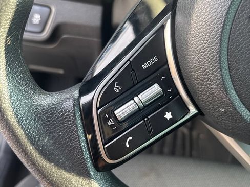 Used 2024 Kia Forte LXS w/ LXS Technology Package FWD image 22
