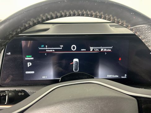 Used 2023 Nissan Ariya FWD image 19
