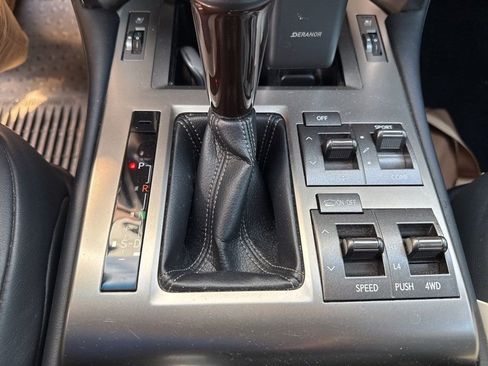 Used 2019 Lexus GX 460 Luxury image 14