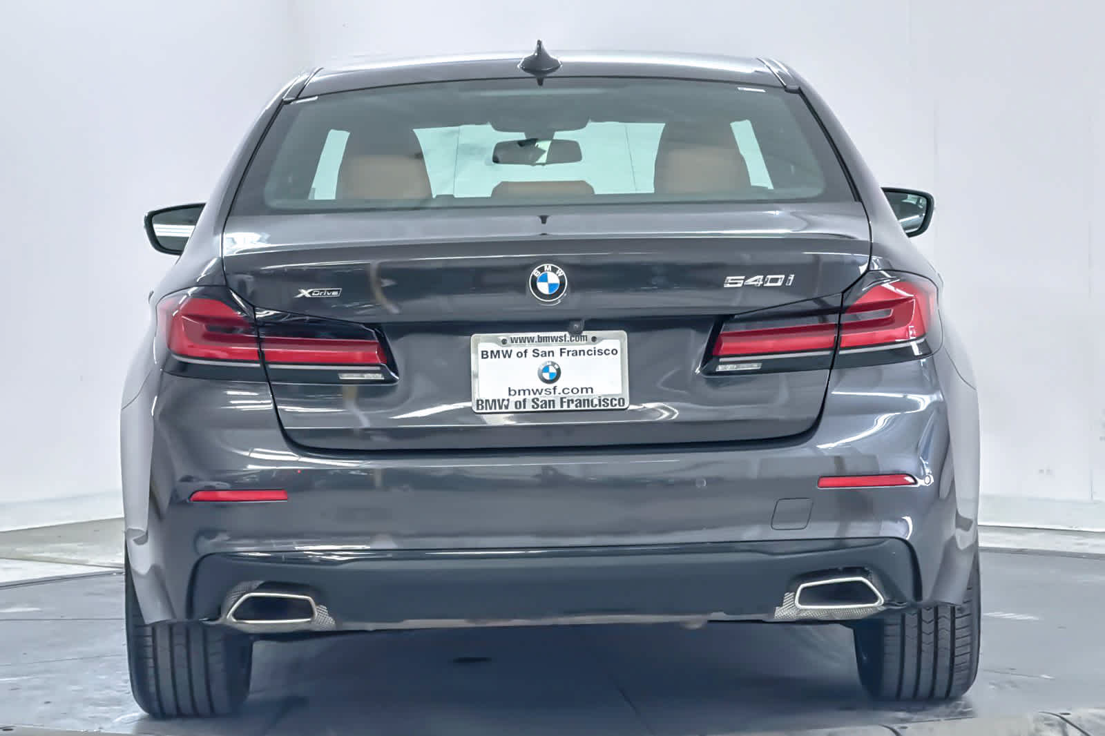 Used 2023 BMW 540i xDrive w/ Premium Package AWD/4WD image 7