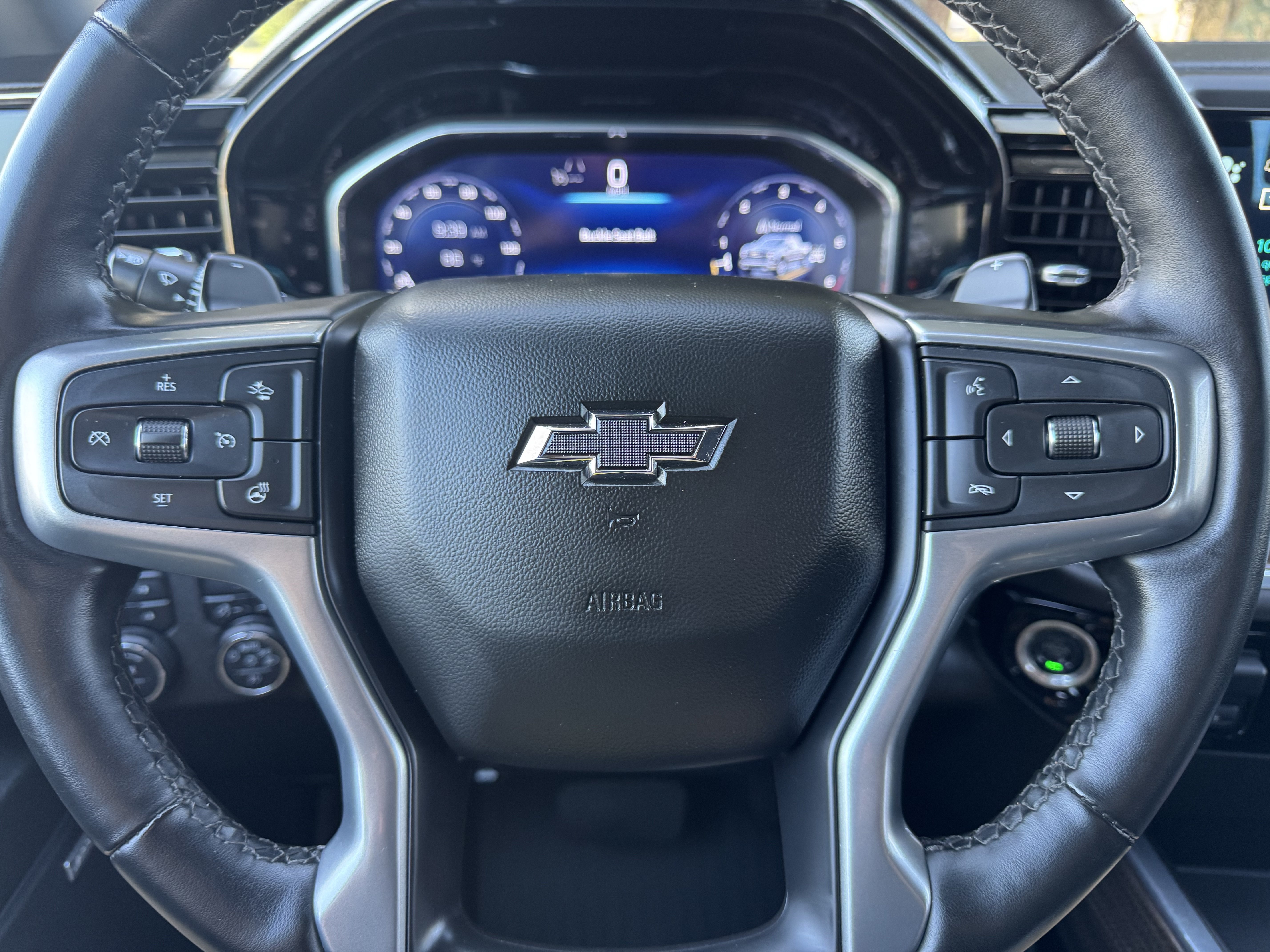 Certified 2024 Chevrolet Silverado 1500 RST AWD/4WD image 34