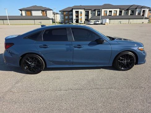 Used 2025 Honda Civic Sport image 14