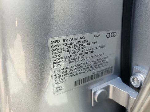 New 2025 Audi Q5 Premium Plus image 17