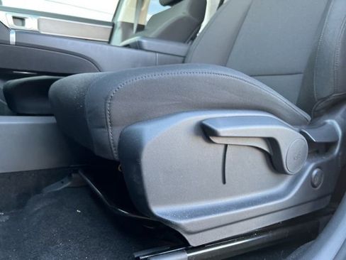 Used 2025 Hyundai Santa Fe SE image 22