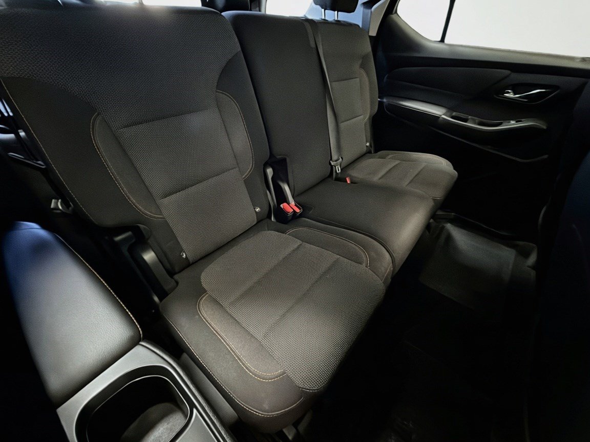 Used 2021 Chevrolet Traverse LS w/ LPO, Floor Liner Package FWD image 14