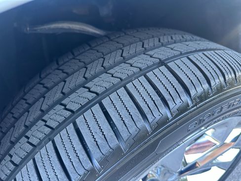 Used 2021 Chevrolet Tahoe High Country w/ Premium Package 2 image 67