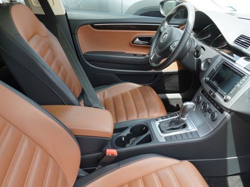 Used 2017 Volkswagen CC R-Line Executive FWD image 10