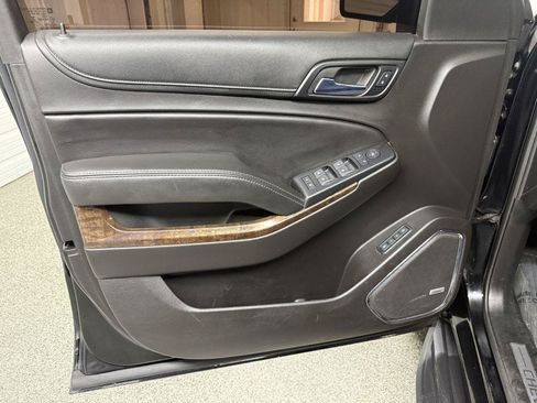 Used 2017 Chevrolet Suburban LT AWD/4WD image 24