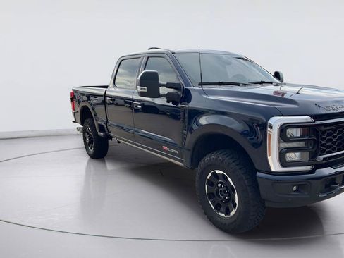 Used 2025 Ford F250 Lariat w/ Lariat Ultimate Package AWD/4WD image 5