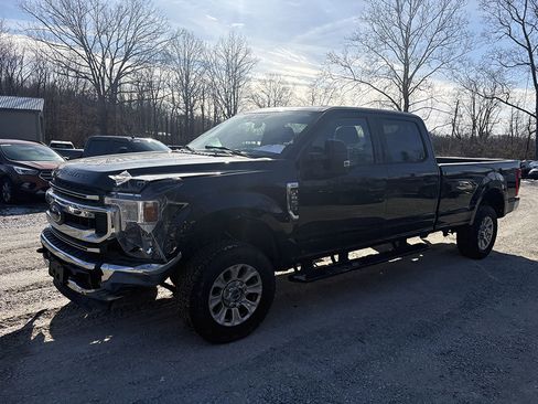 Used 2021 Ford F250 XLT image 1