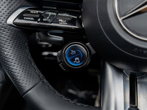 Used 2023 Mercedes-Benz SL 55 AMG AMG SL 55 image 51