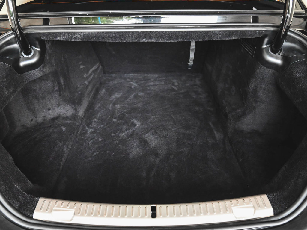 Used 2022 Rolls-Royce Ghost Black Badge AWD/4WD image 39