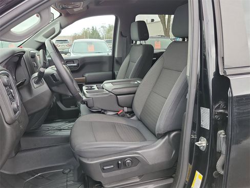 Used 2019 Chevrolet Silverado 1500 LT w/ All-Star Edition image 9