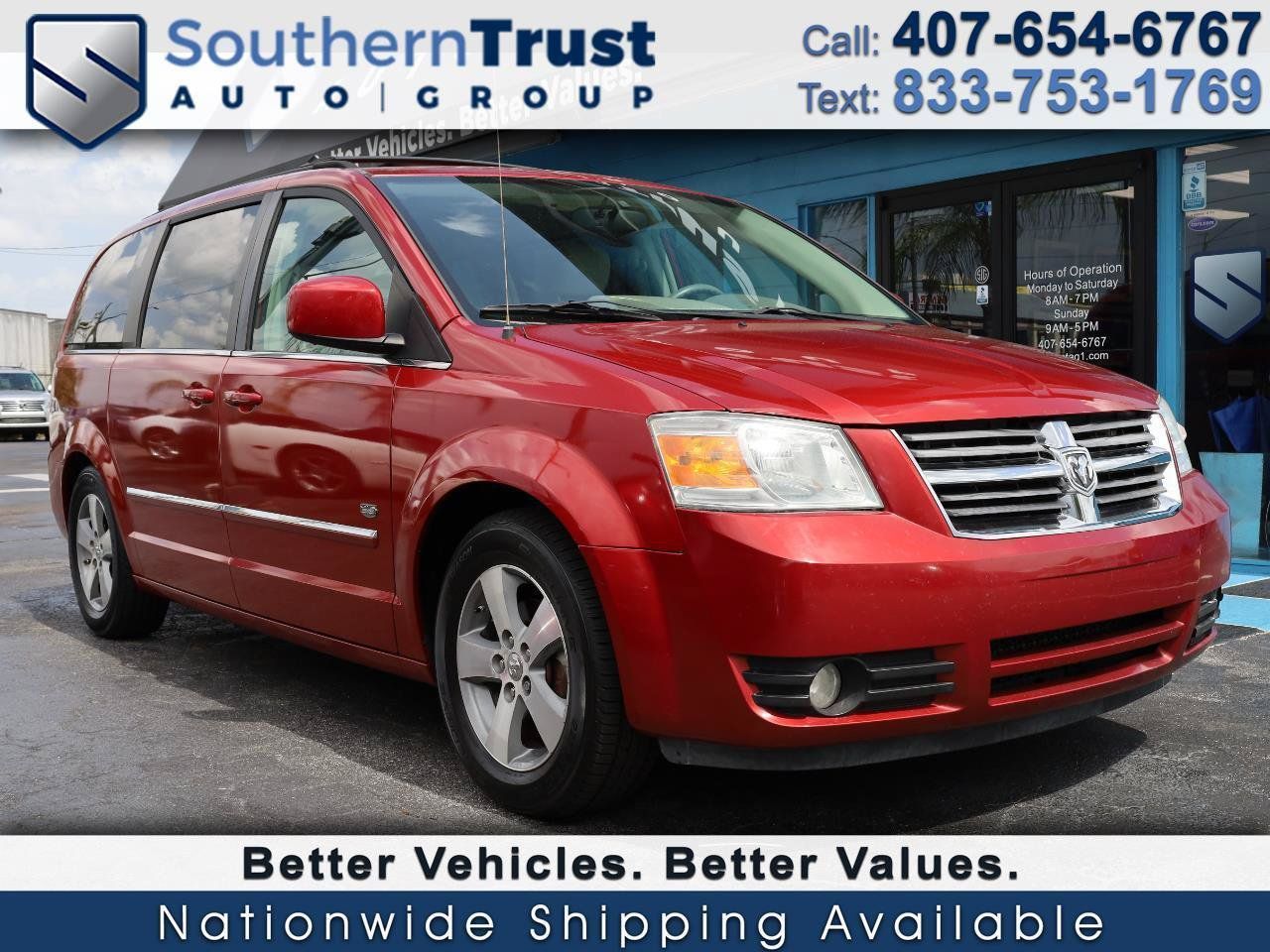 Used 2009 Dodge Grand Caravan SXT FWD image 1