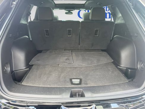 Used 2023 Chevrolet Blazer RS w/ Enhanced Convenience Package image 8