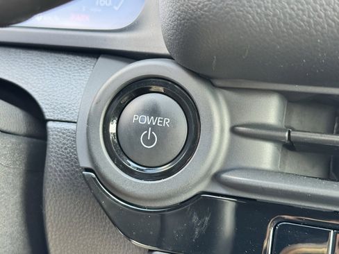 Used 2023 Toyota Crown XLE image 14