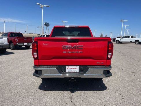 Used 2020 GMC Sierra 1500 SLE w/ SLE Value Package image 6
