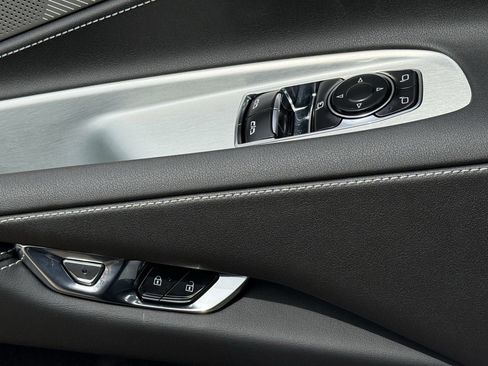 New 2026 Chevrolet Corvette Stingray Preferred Cpe w/ Z51 Performance Package RWD image 17