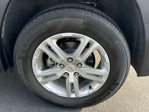 Used 2023 GMC Terrain SLE w/ Driver Convenience Package image 26